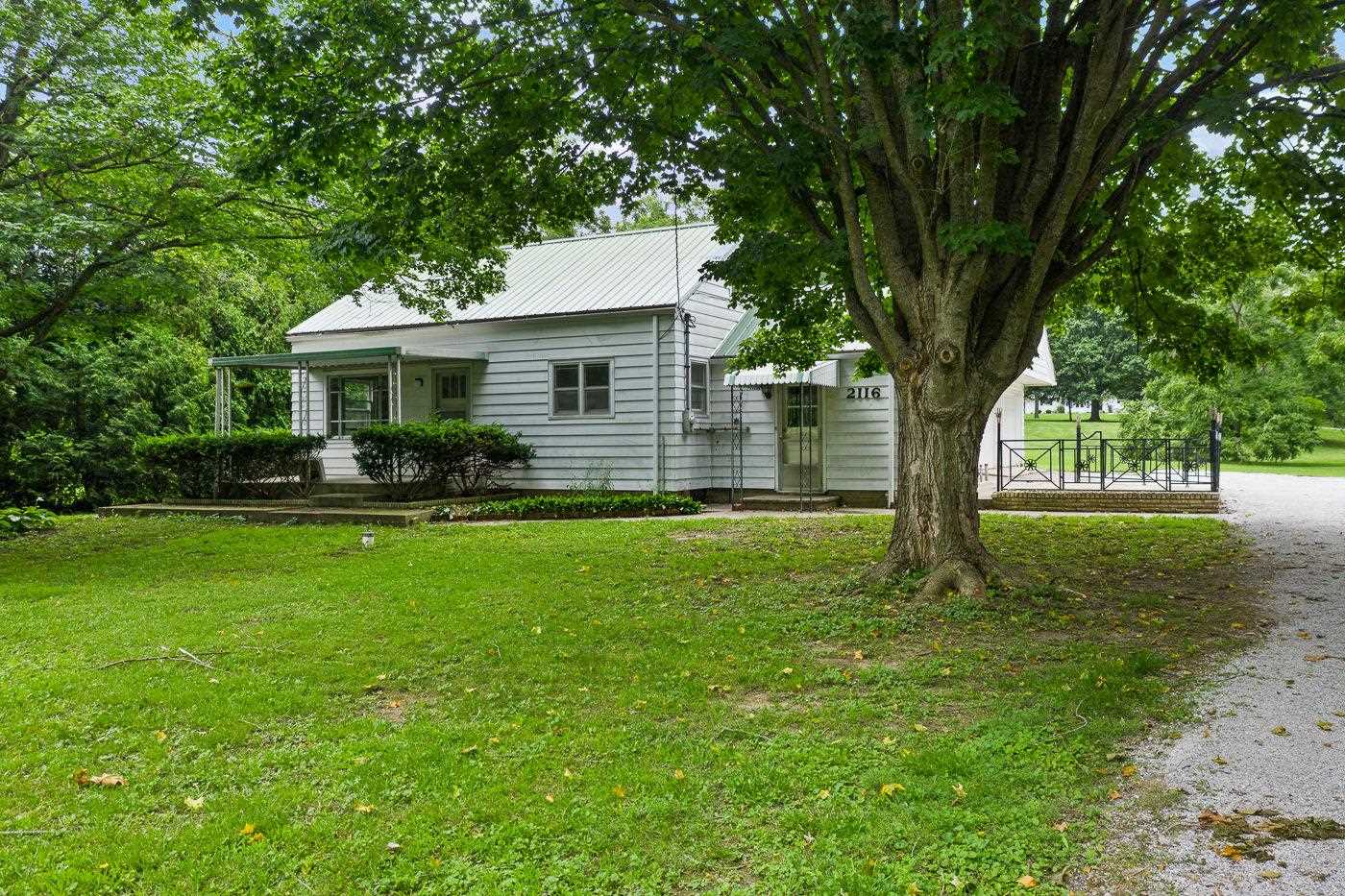 2116 West Ludwig Road Fort Wayne, IN 46818 - Photo 3 of 35