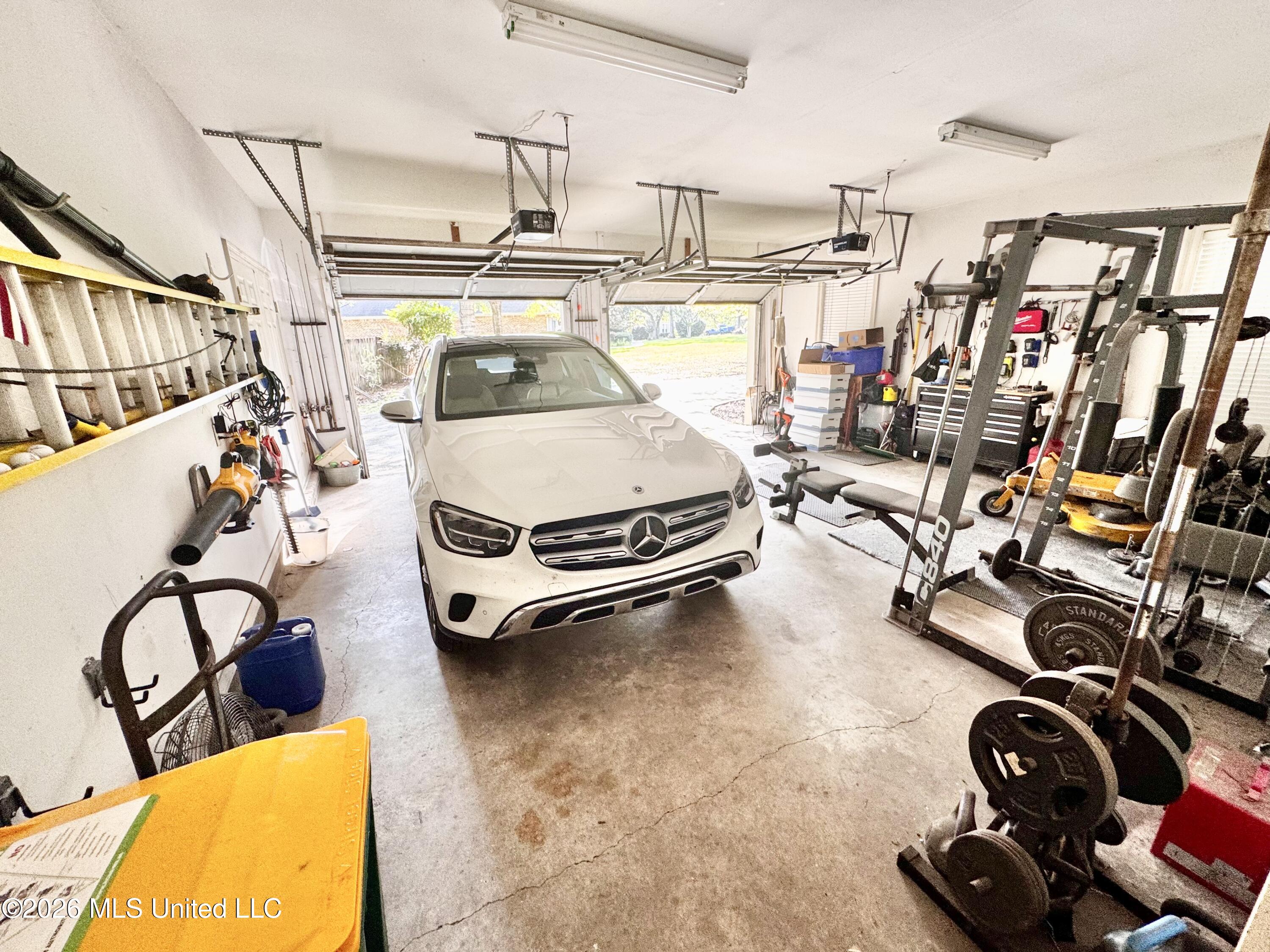 16210 McKay Road Gulfport, MS 39503 - Photo 26 of 60 Garage