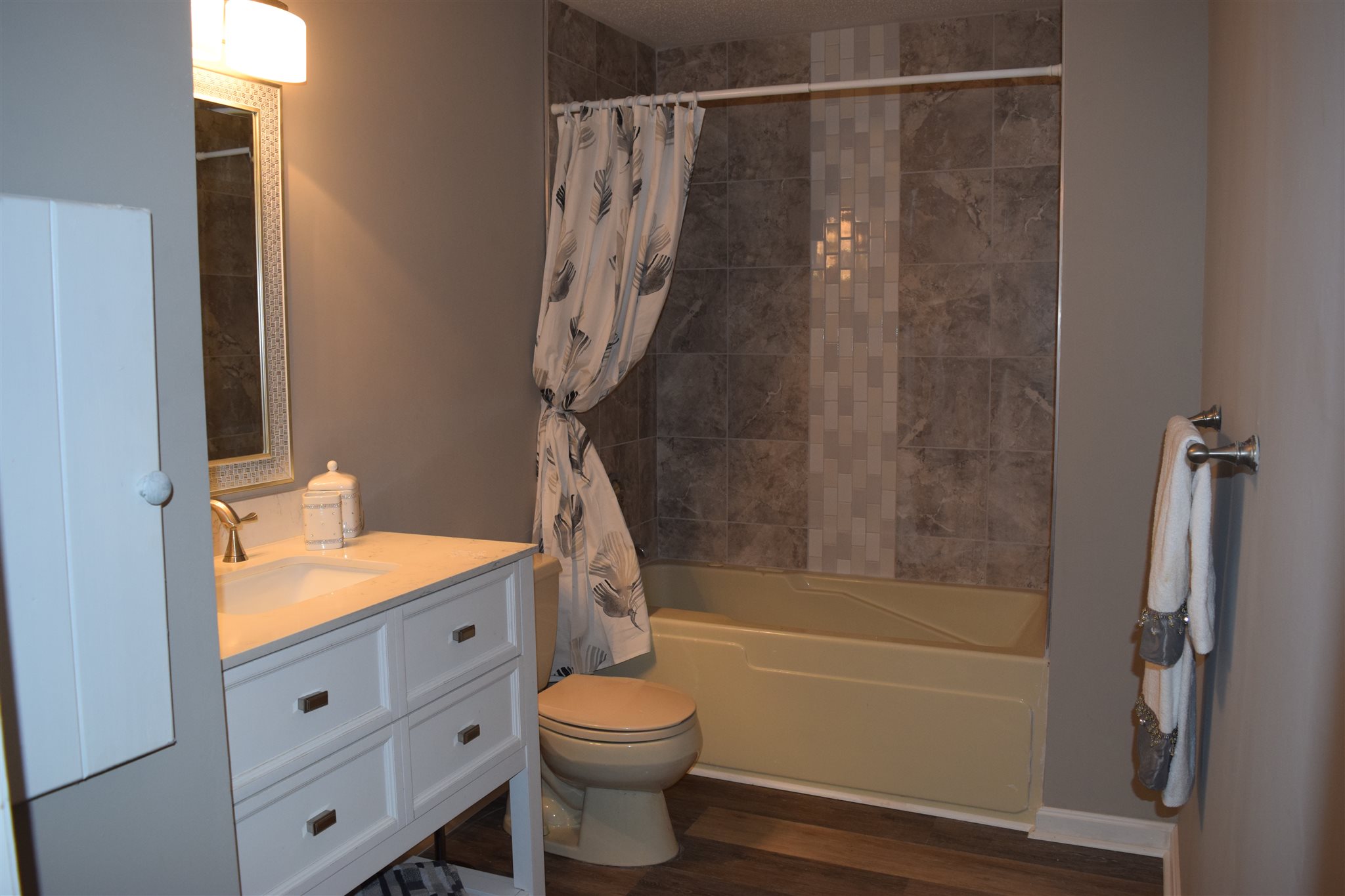 6000 Weaver Road Evansville, IN 47711 - Photo 14 of 27 Gallery Image 14