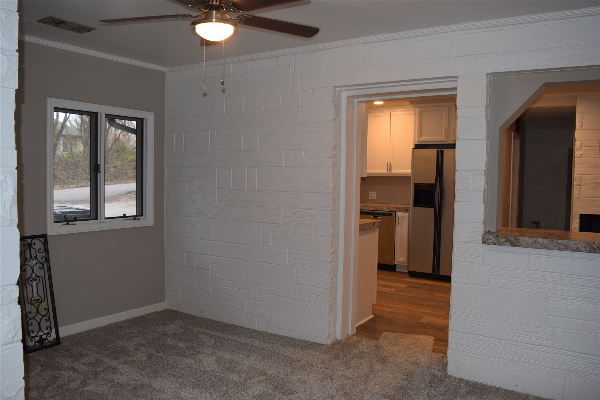 6000 Weaver Road Evansville, IN 47711 - Photo 9 of 27 Gallery Image 9