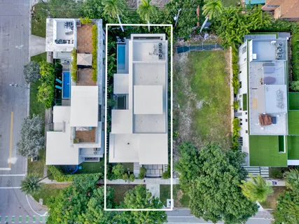 $8,274,950 | 2130 South Miami Avenue, Miami, FL 33129
