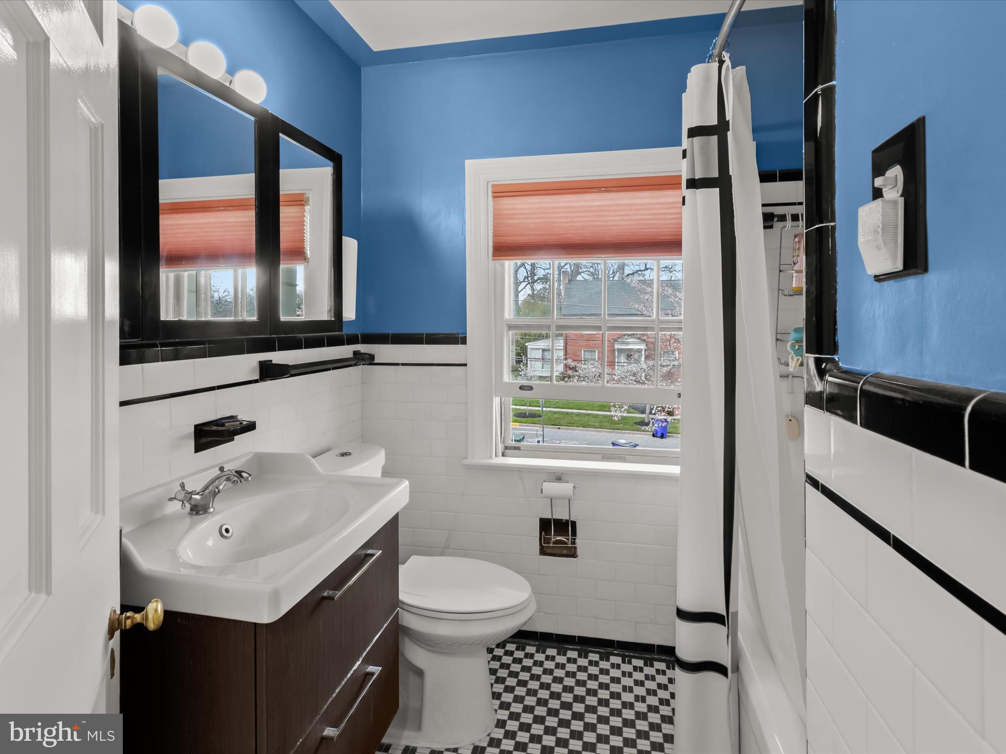 4611 Amherst Road College Park, MD 20740 - Photo 33 of 59 Full Bath