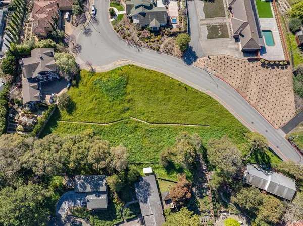 $509,000 | 513 Larch Drive, Petaluma, CA 94952