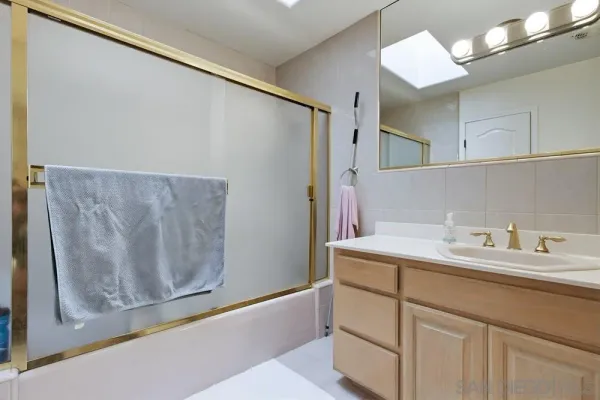 $1,700,000 | 1654 Linwood Street, San Diego, CA 92103