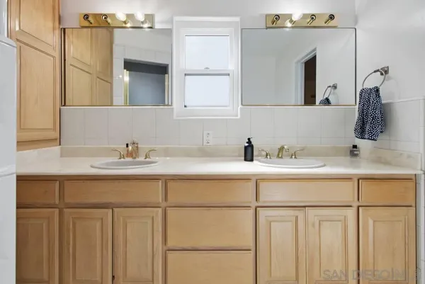 $1,700,000 | 1654 Linwood Street, San Diego, CA 92103