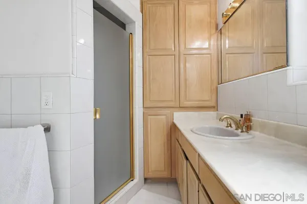 $1,700,000 | 1654 Linwood Street, San Diego, CA 92103