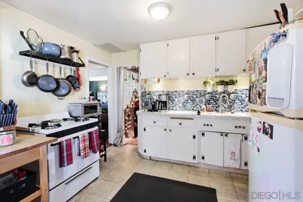 $1,700,000 | 1654 Linwood Street, San Diego, CA 92103