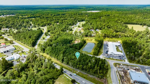 $900,000 | 7 Nc Highway, Hampstead, NC 28443