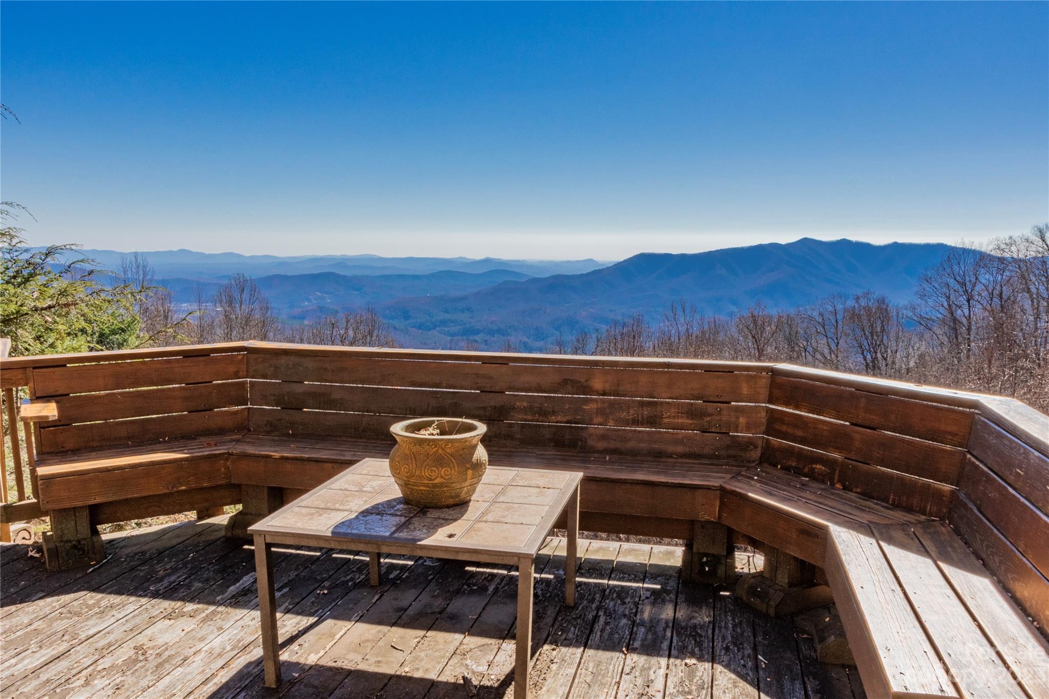 242 Valley Farm Road Marion, NC 28752 - Photo 9 of 44 Gallery Image 9