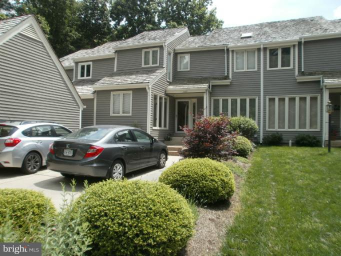 11611 Chapel Cross Way Reston, VA 20194 - Photo 1 of 28 Exterior (Front)