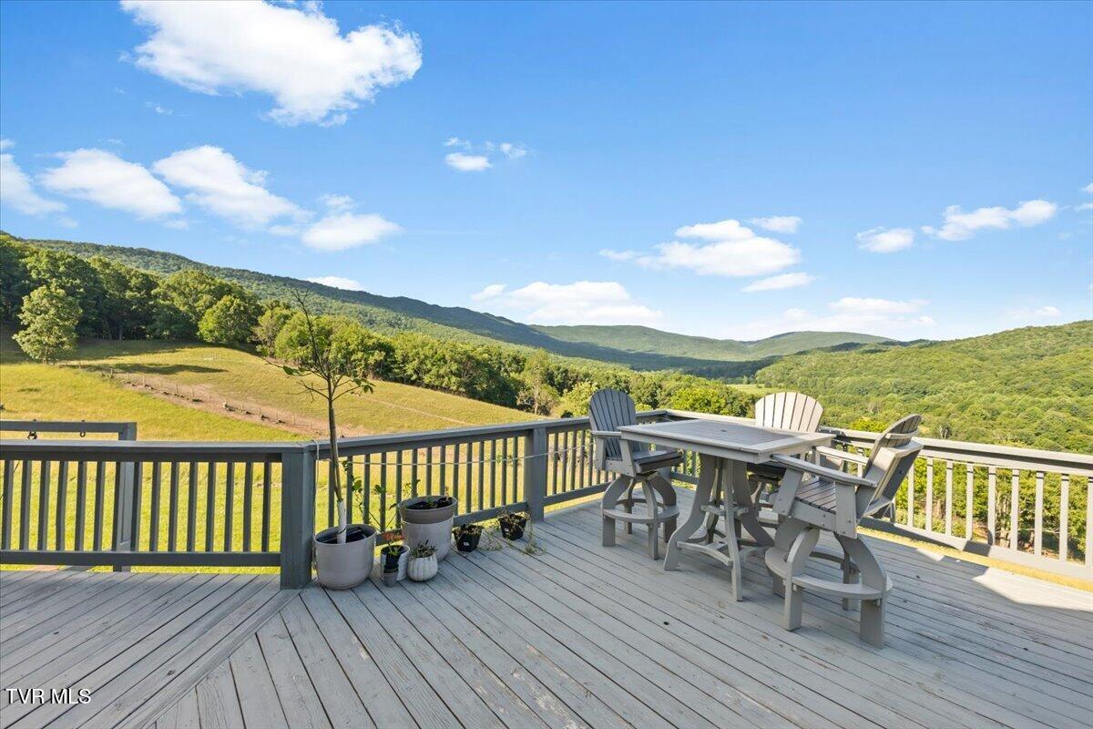 490 Mountain Springs Road Tannersville, VA 24377 - Photo 25 of 48 51-128A0311