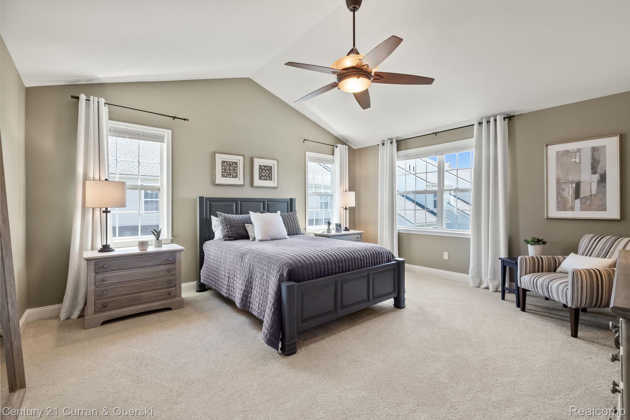 42787 Cardinal Way Novi, MI 48375 - Photo 25 of 39 25-web-or-mls-P4977776.jpg