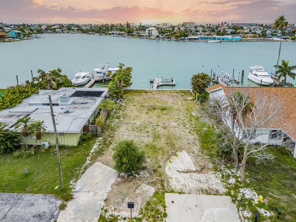 813 Bay Point Drive Madeira Beach, FL 33708 - Photo 6 of 14