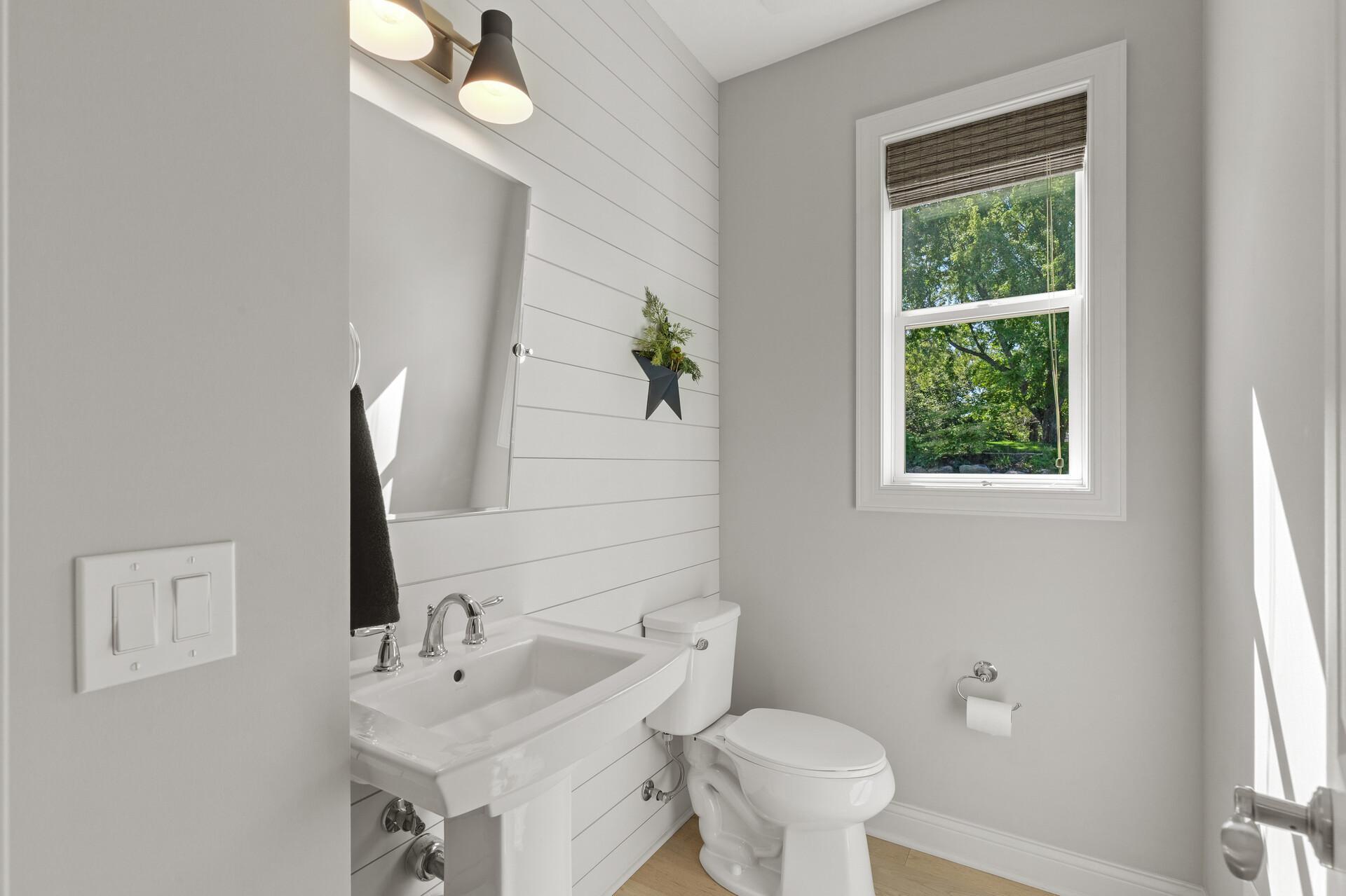 9195 Eagle Ridge Road Chanhassen, MN 55317 - Photo 17 of 50 Gallery Image 17