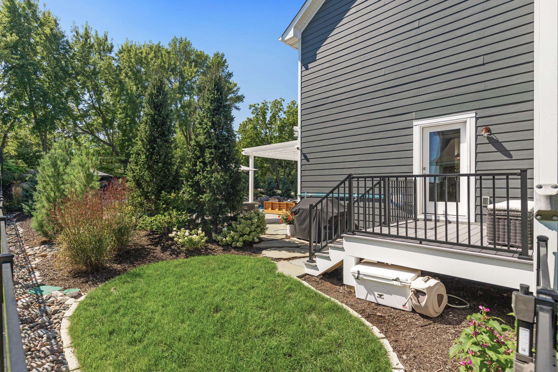 9195 Eagle Ridge Road Chanhassen, MN 55317 - Photo 44 of 50 Gallery Image 44