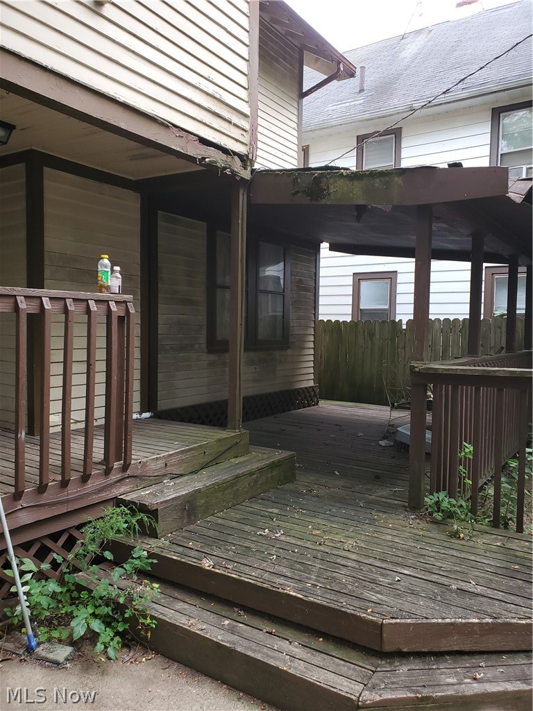 3584 Bosworth Road Cleveland, OH 44111 - Photo 8 of 10 Gallery Image 8