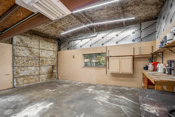 $2,200 | 2411 Orange Street, Waller, TX 77484