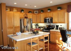 1942 Ribera Drive Oxnard, CA 93030 - Photo 11 of 21 20170116232224263498000000