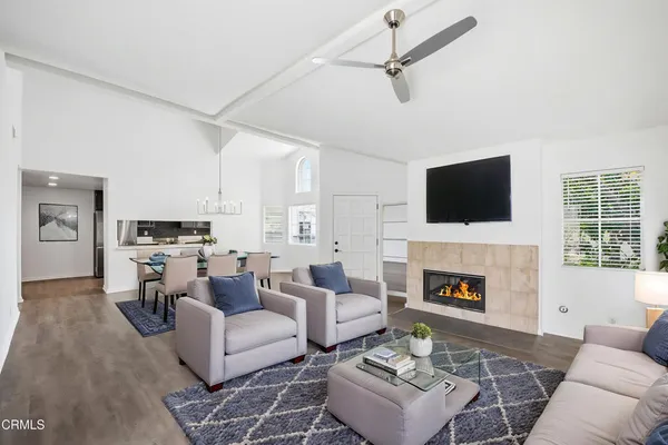$620,000 | 574 Charles Street, Moorpark, CA 93021