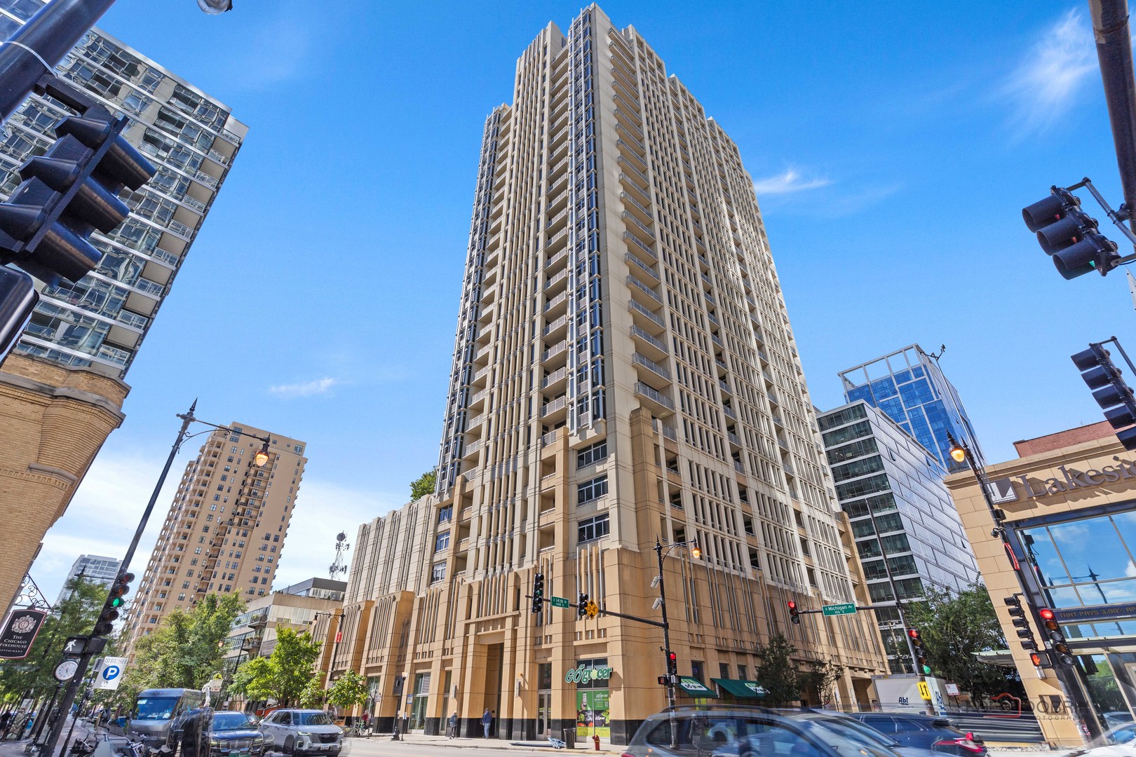 1400 South Michigan Avenue, Unit 1404 Chicago, IL 60605 - Photo 1 of 26 a view of a tall building