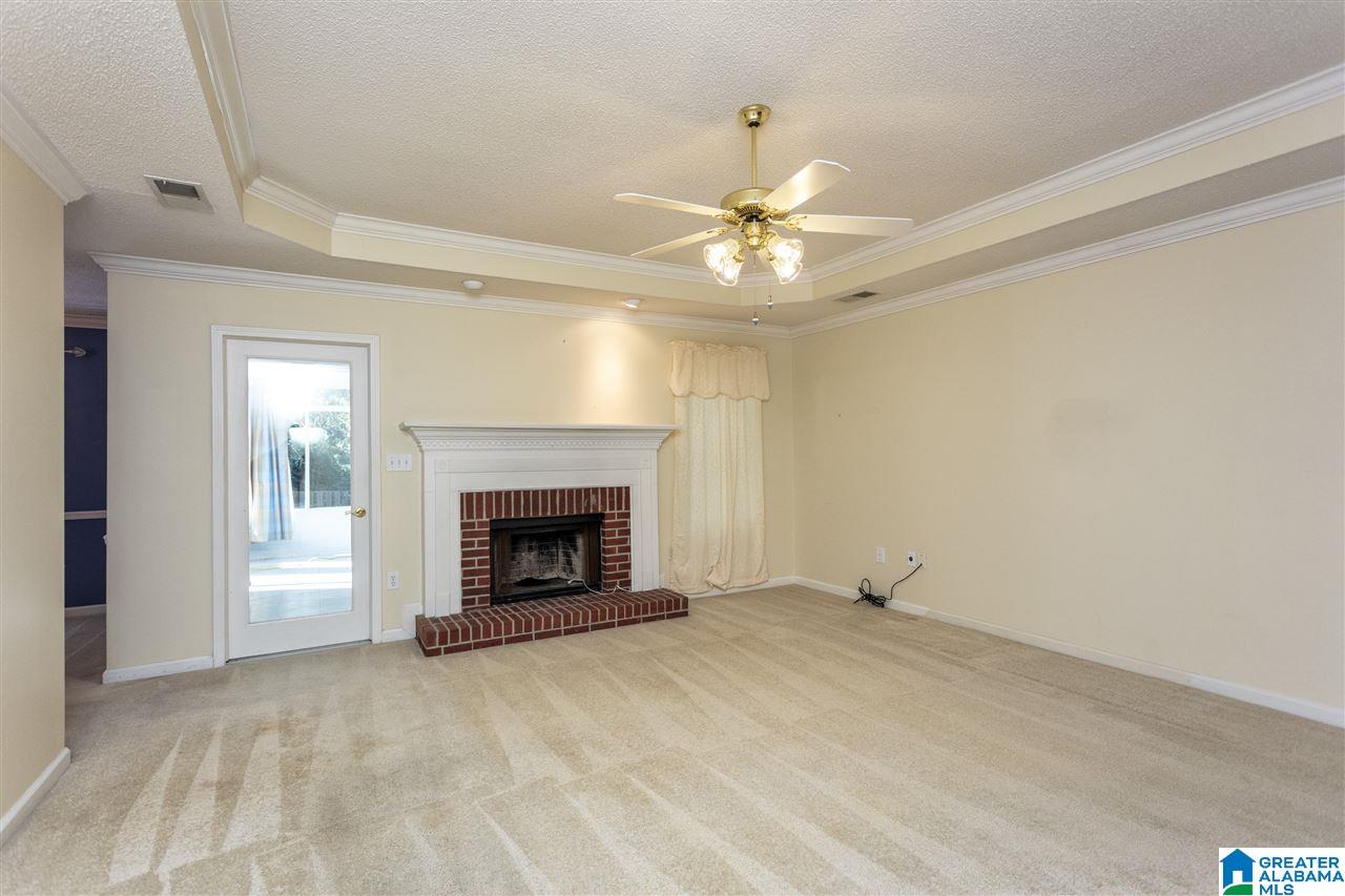 196 Greenfield Lane Alabaster, AL 35007 - Photo 13 of 36