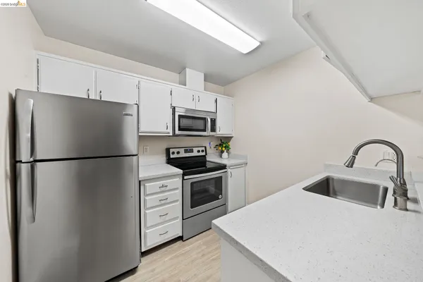 $310,000 | 5425 Concord Boulevard, Unit A4, Concord, CA 94521
