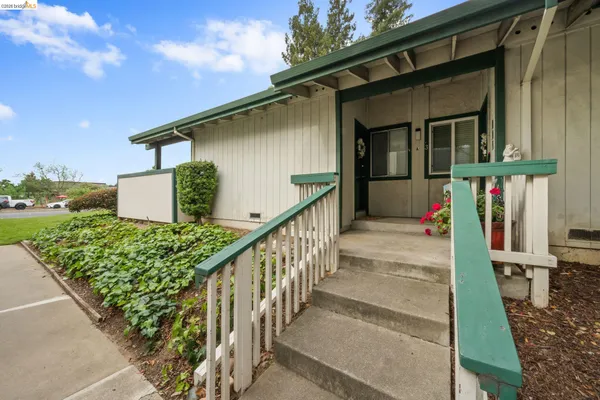 $310,000 | 5425 Concord Boulevard, Unit A4, Concord, CA 94521