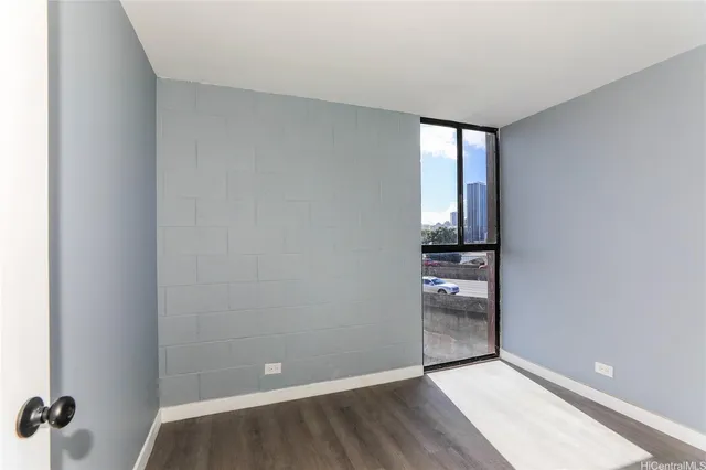 $340,000 | 1415 Liholiho Street, Unit 401, Honolulu, HI 96822