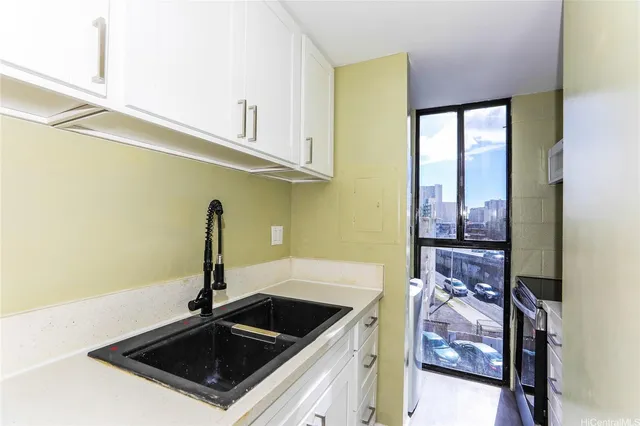 $340,000 | 1415 Liholiho Street, Unit 401, Honolulu, HI 96822