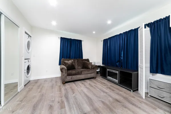 $1,799,000 | 1305 Solita Road, Pasadena, CA 91103