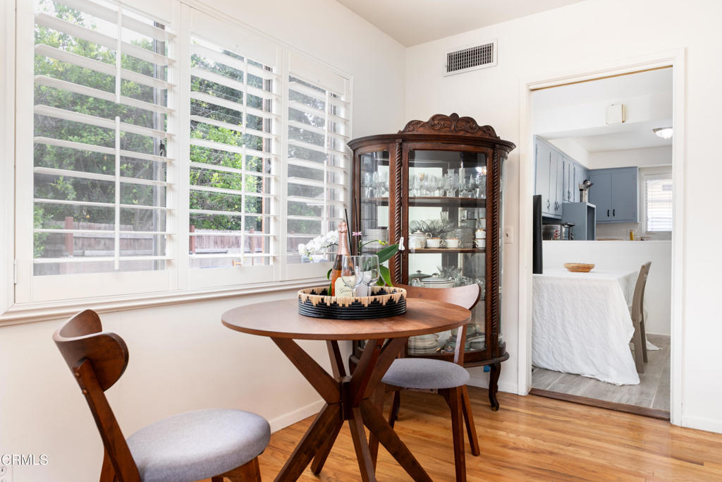 1305 Solita Road Pasadena, CA 91103 - Photo 8 of 33 a dining room with furniture and window