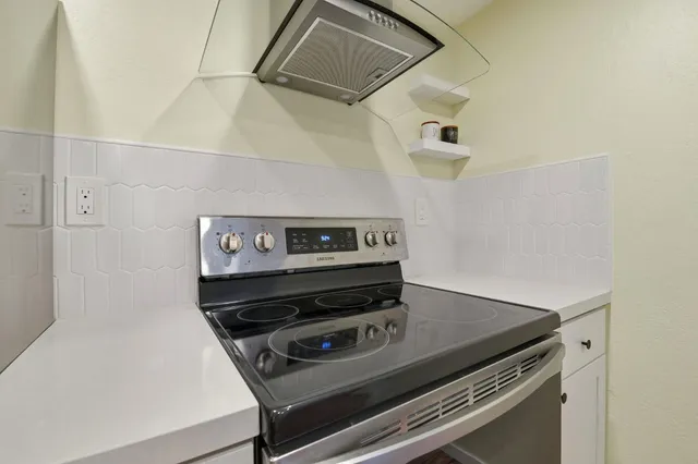 a close view of stove