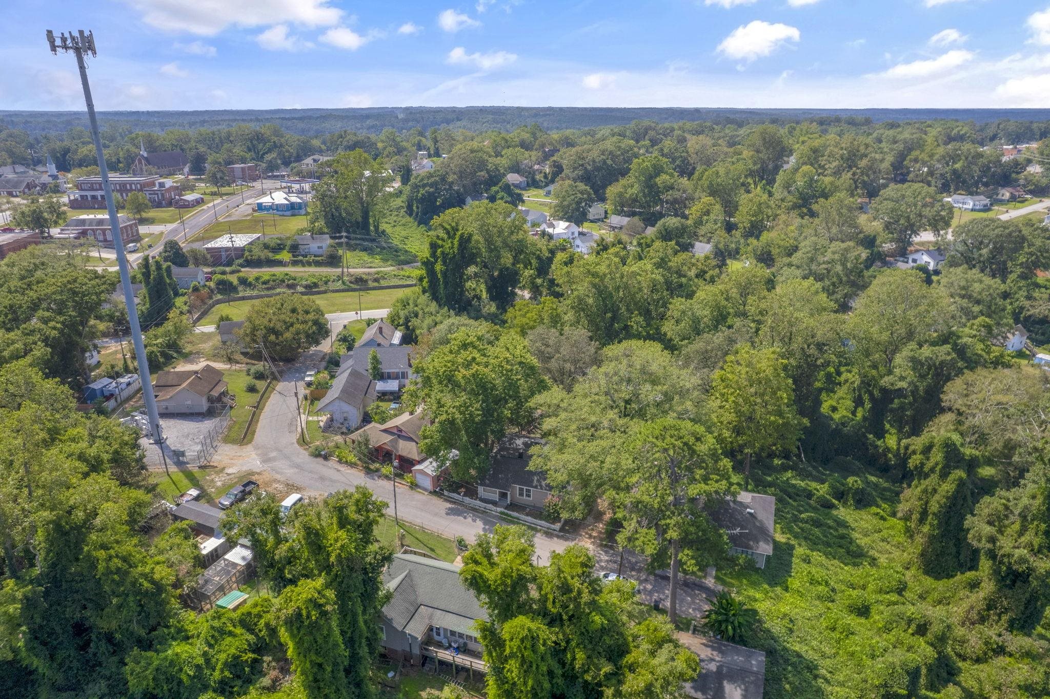 9 Hampton Street Ware Shoals, SC 29692 - Photo 7 of 38