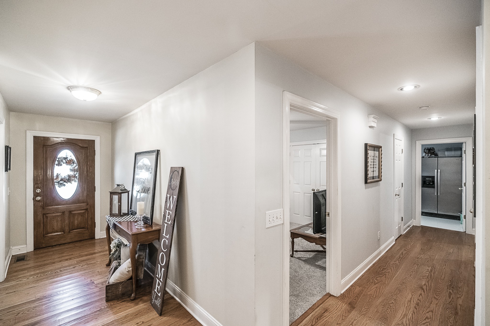 182 Calvert Ridge Road Westmoreland, TN 37186 - Photo 17 of 50 a view of a hallway with bathroom