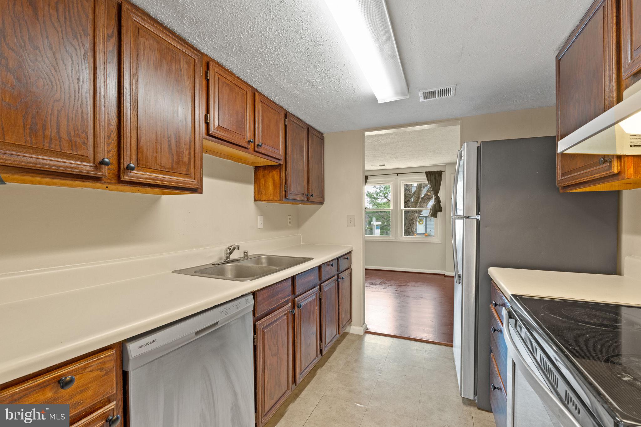 22 Shelldrake Court Damascus, MD 20872 - Photo 11 of 35