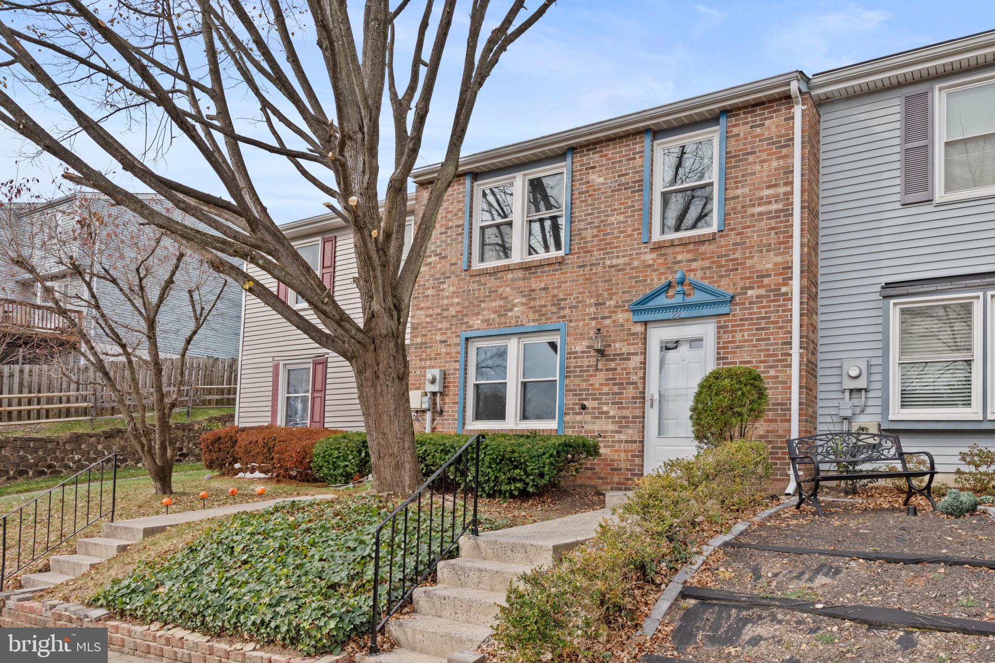 22 Shelldrake Court Damascus, MD 20872 - Photo 3 of 35
