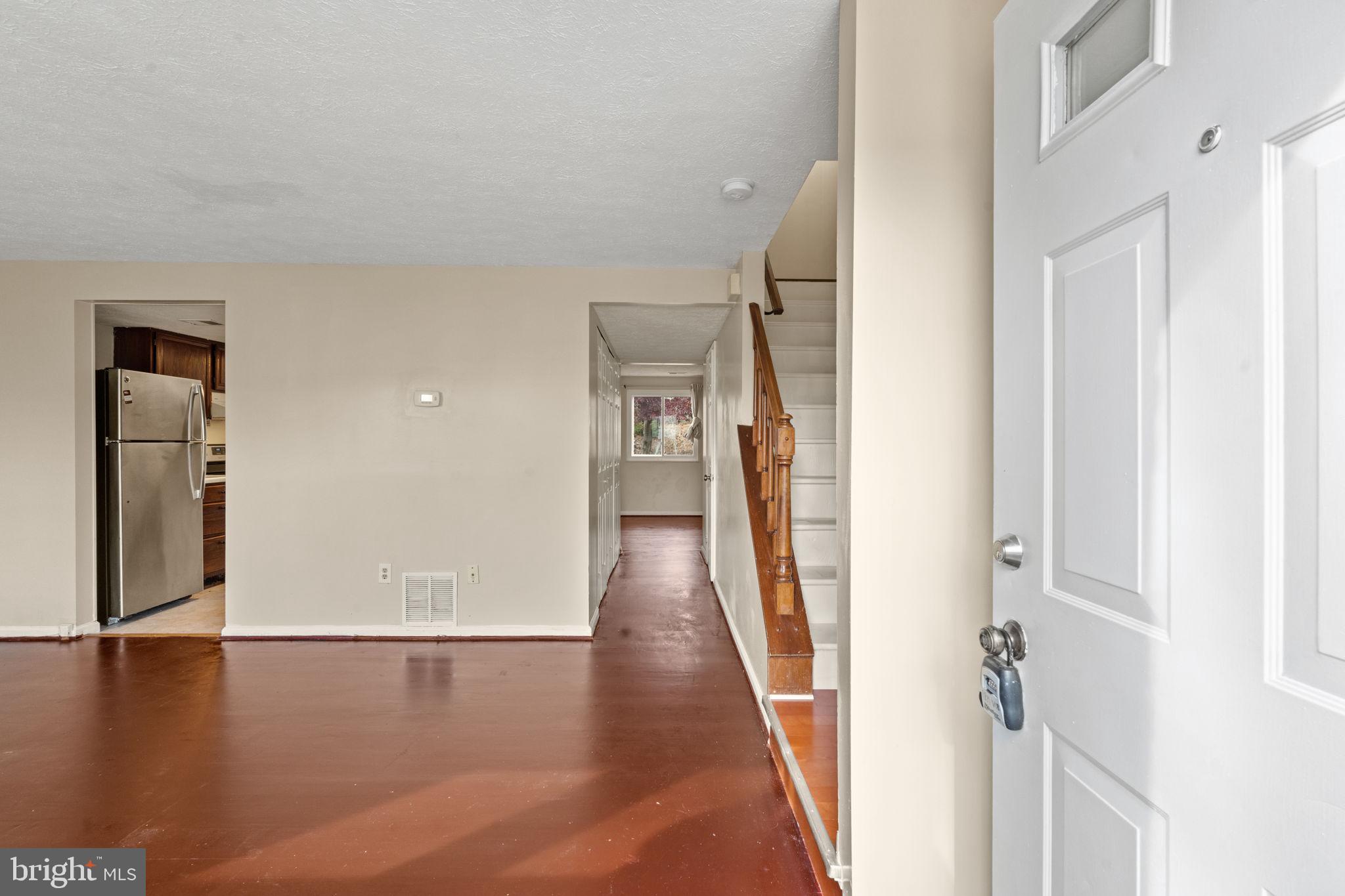 22 Shelldrake Court Damascus, MD 20872 - Photo 4 of 35