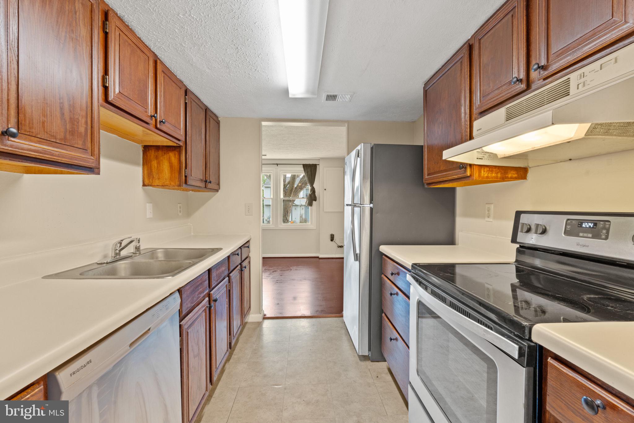 22 Shelldrake Court Damascus, MD 20872 - Photo 10 of 35