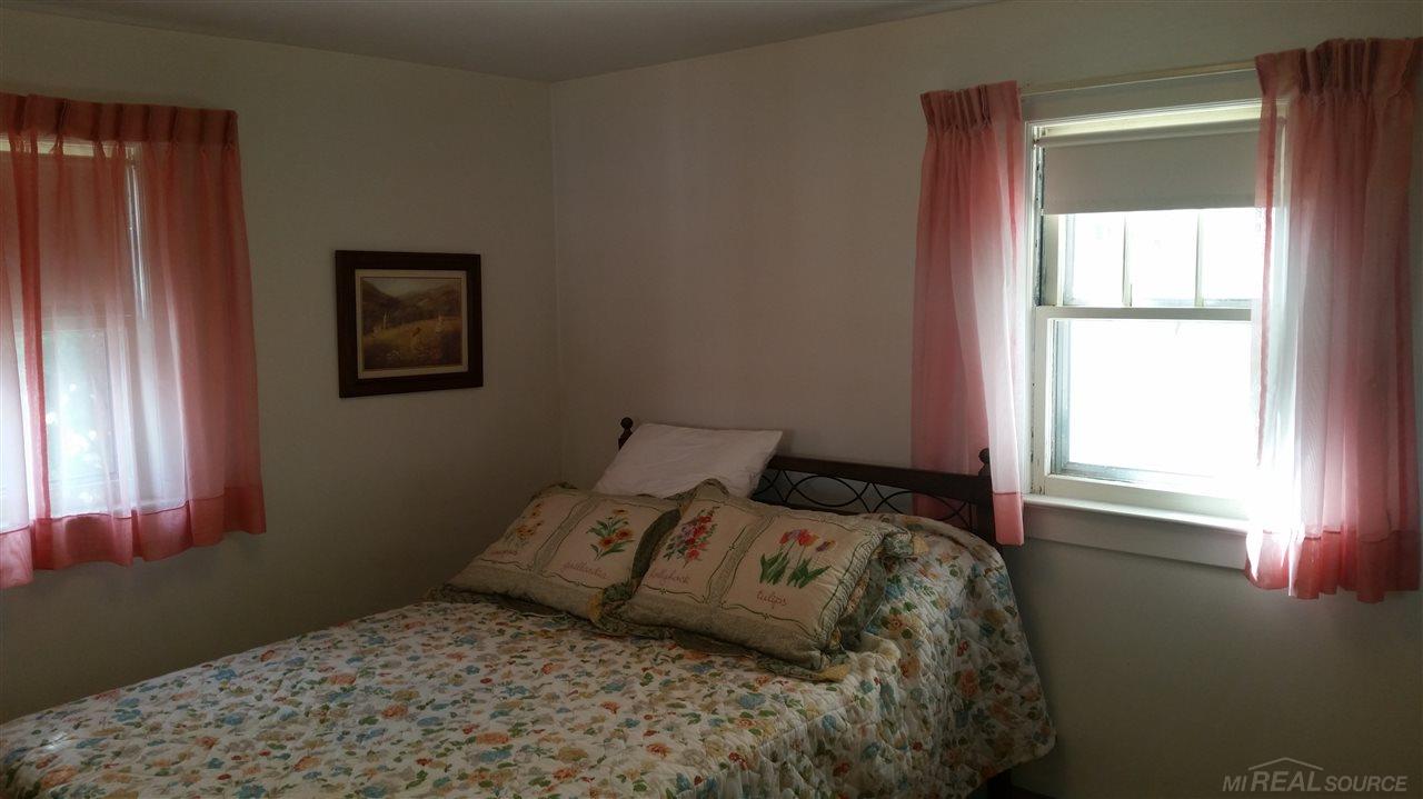 17101 Corunna Road Chesaning, MI 48616 - Photo 18 of 23 31269145-17.JPG