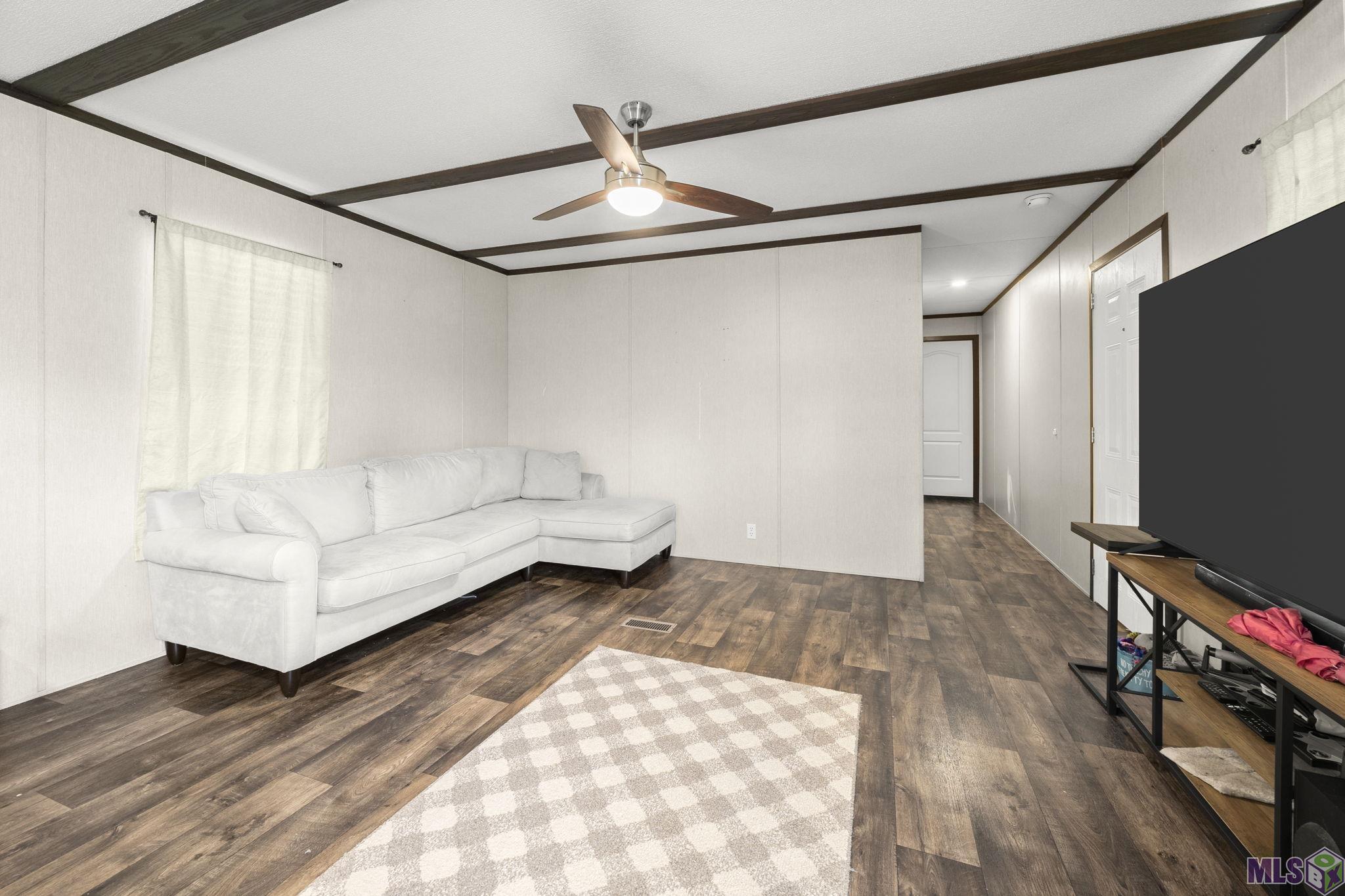 44041 Tom Road St. Amant, LA 70774 - Photo 3 of 14