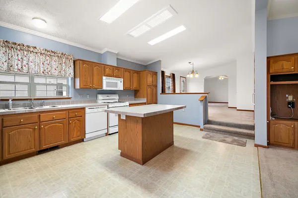 $124,900 | 848 Aspen Drive, Manteno, IL 60950