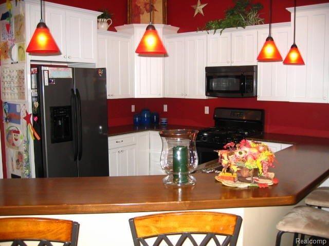 4440 Brott Road North Street, MI 48049 - Photo 8 of 24 BEAUTIFUL LAYOUT