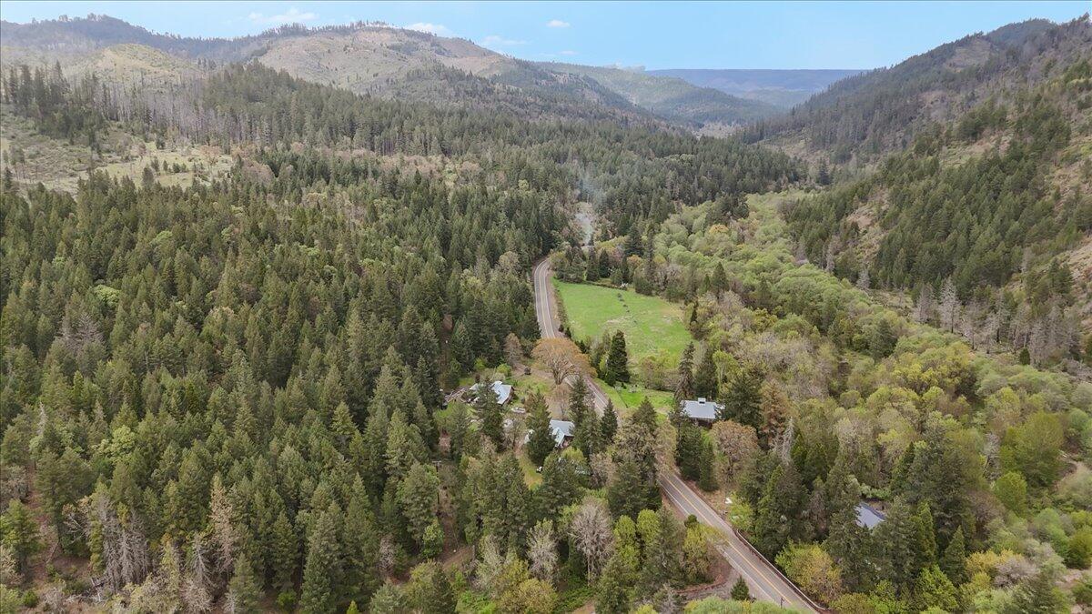 9020 Elk Creek Road Trail, OR 97541 - Photo 29 of 32 28.5
