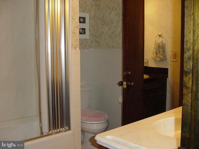987 Nissley Road Lancaster, PA 17601 - Photo 10 of 15 Gallery Image 10