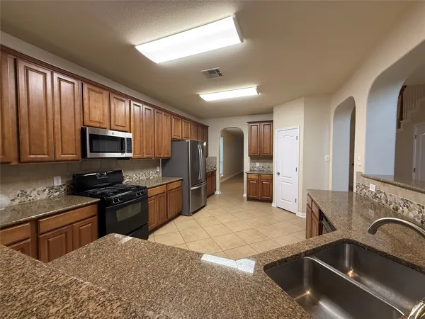 $4,100 | 1209 Laurel Oak Trail, Pflugerville, TX 78660