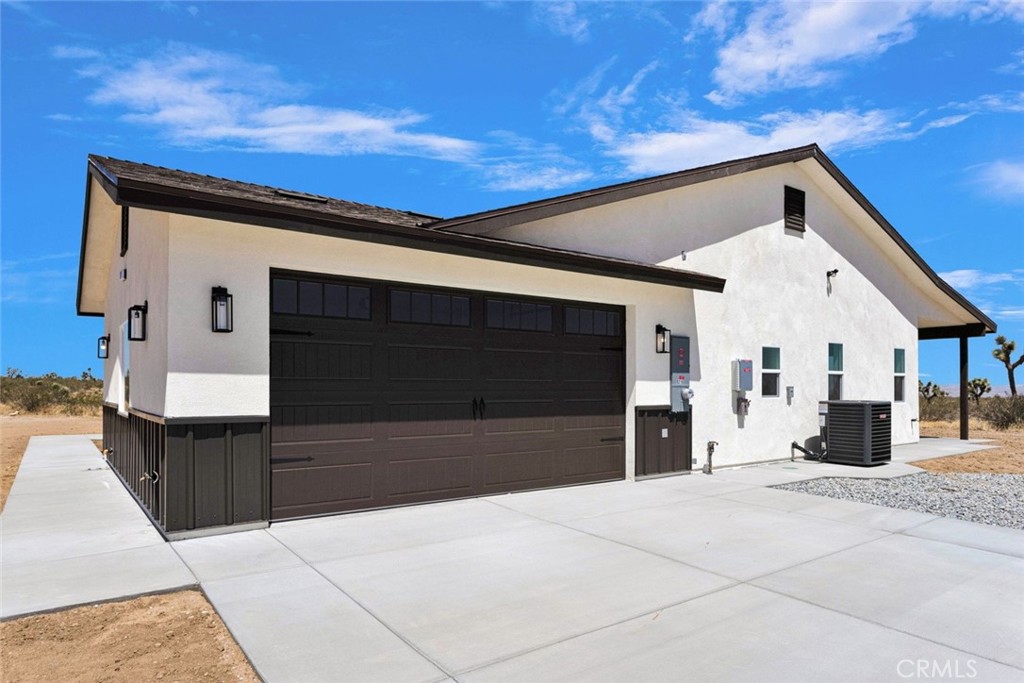 9210 Marco Road Victorville, CA 92392 - Photo 3 of 32