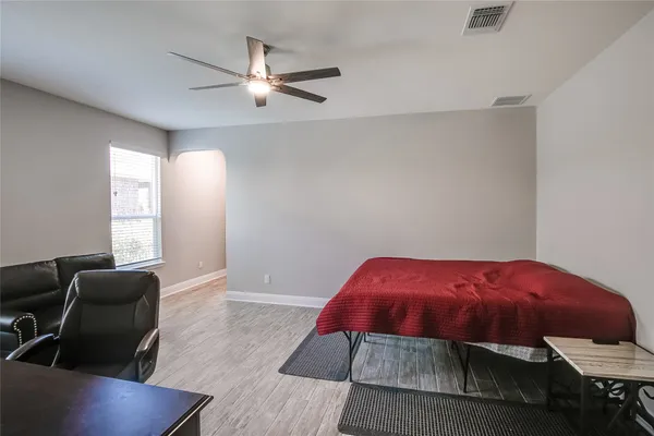 $2,200 | 817 Desaix Drive, Georgetown, TX 78628