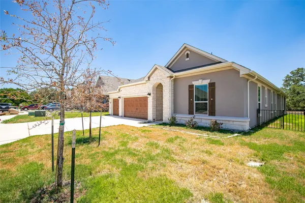 $2,200 | 817 Desaix Drive, Georgetown, TX 78628