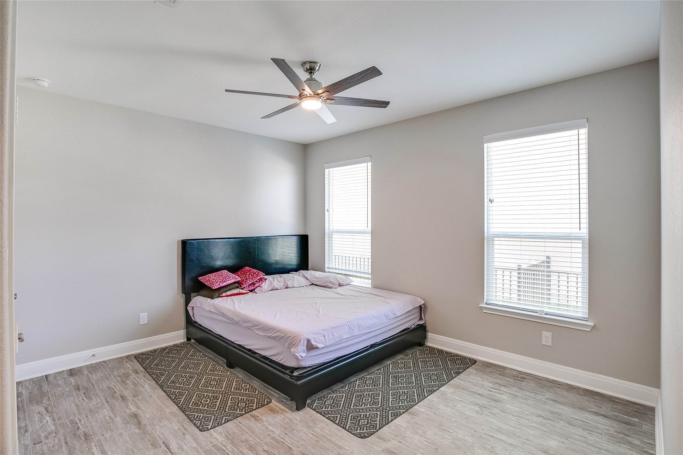 817 Desaix Drive Georgetown, TX 78628 - Photo 23 of 29