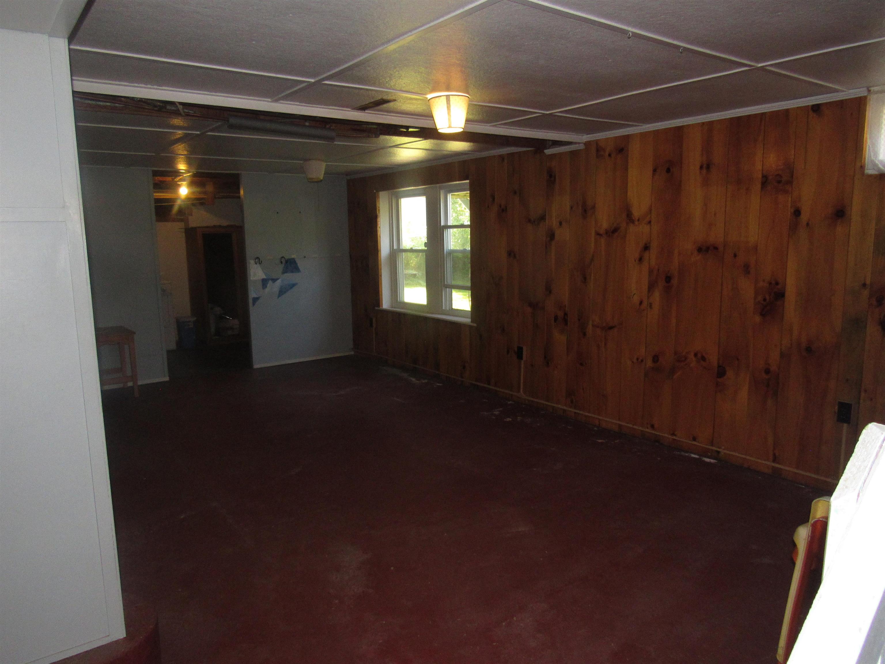 156 Sunset Drive St. Johnsbury, VT 05819 - Photo 19 of 34